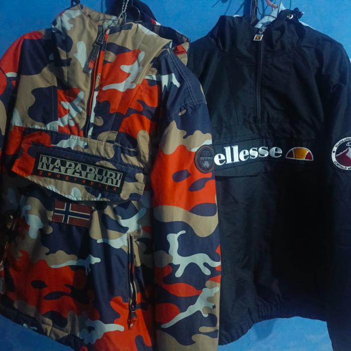 Napapijri camo sama ellese mont 2