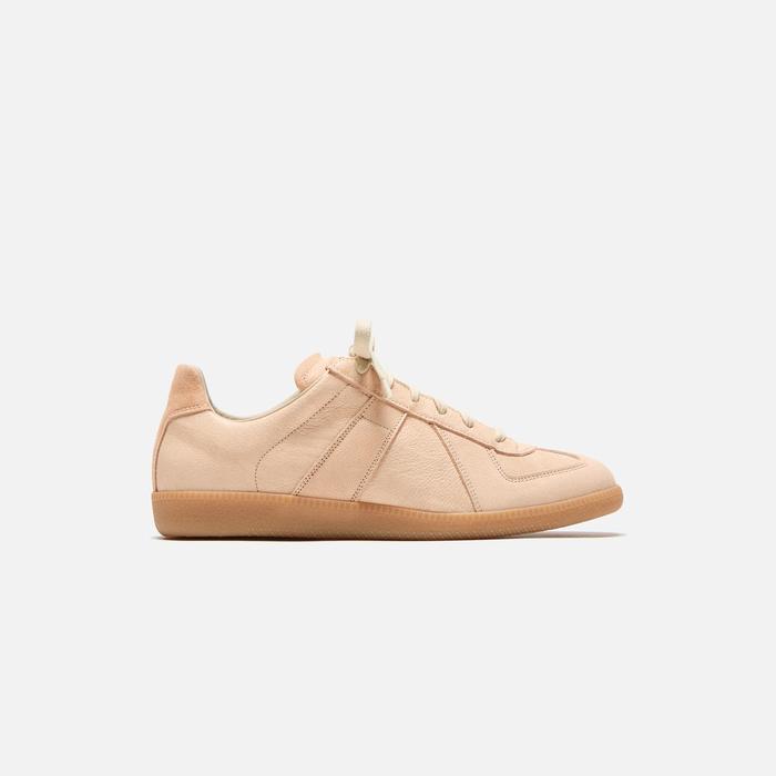 Maison Margiela Replica Gats Calfskin Leather Beige Original Made in Italy