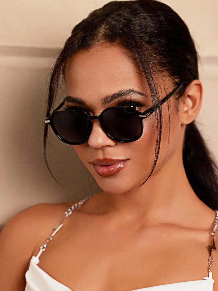 1PC Fashion Geometric Plastic Frame Women Sunglasses For Men Daily Life Shades Eyewear Accessories.