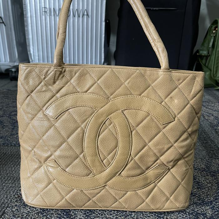 preloved chanel caviar authentic