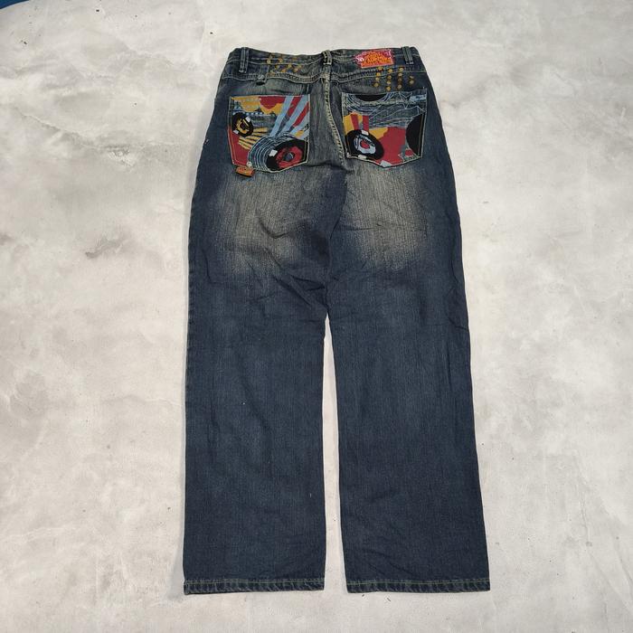 Celana panjang denim jeans pria akademik motif bekas