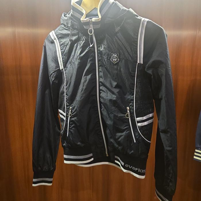 Jaket Everlast original size S