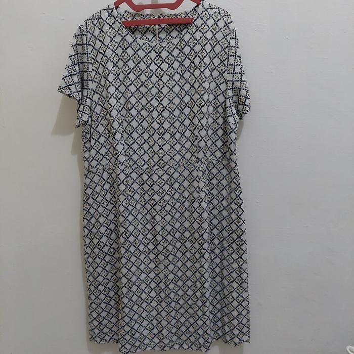 dress eprise uk.XXL - preloved 003