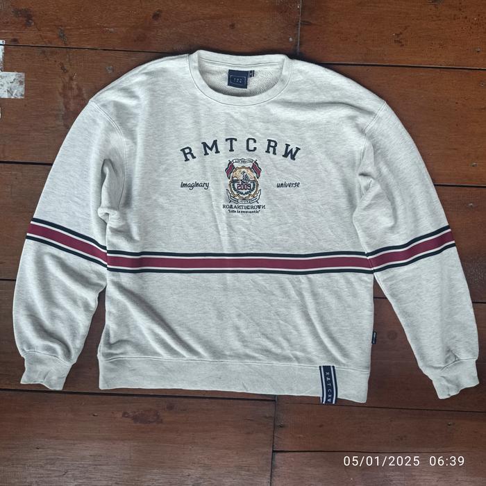 Romantic Crown RMT CRW Crewneck