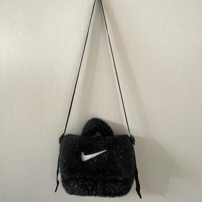 Tas Selempang Nike Sling Bag Preloved AUTHENTIC