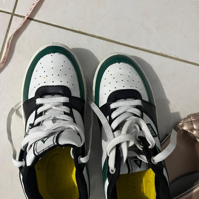 Sepatu Aero sz 38 warna hijau putih