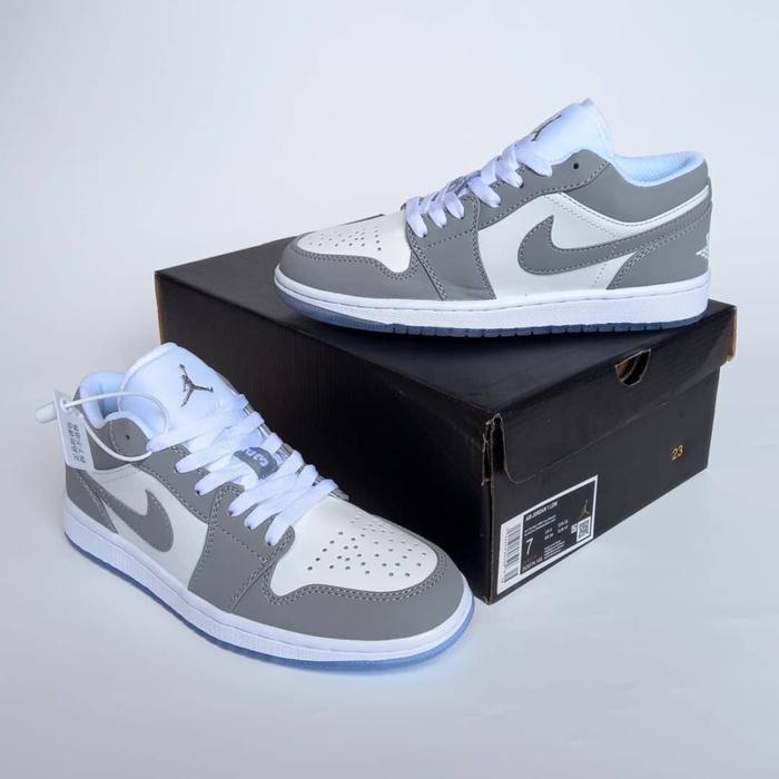 Aj 1 Low Wolf Grey Sneakers