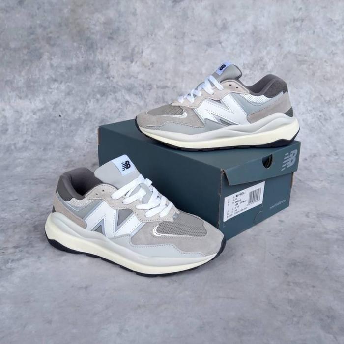 Sneakers N B 5740 Grey Day