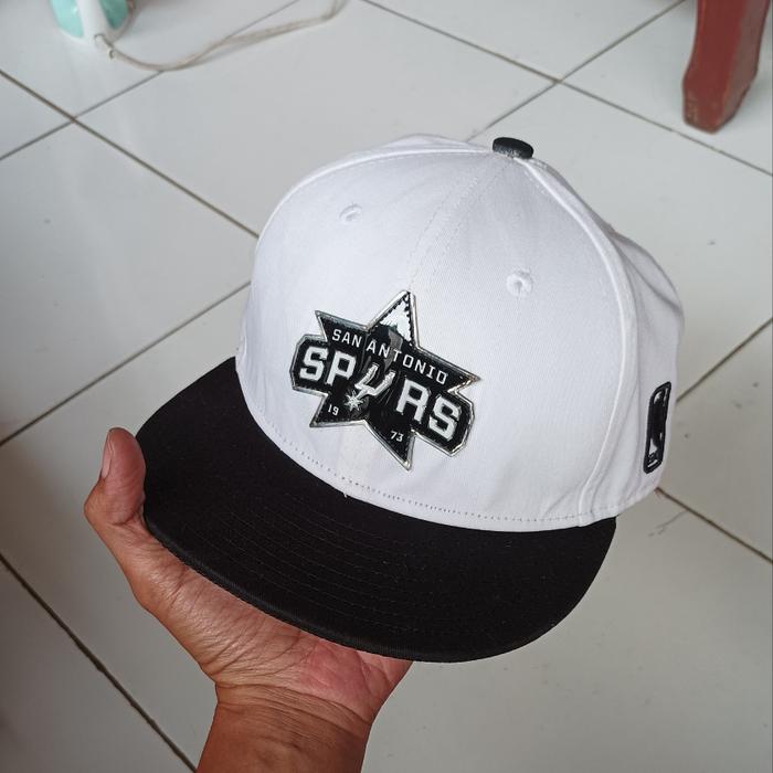 topi nba san antonio spurs