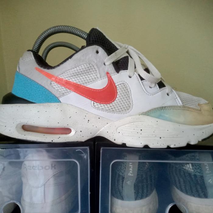 Sepatu Nike air max fusion