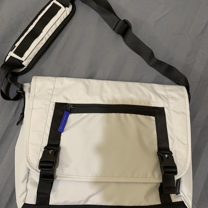 Tas slempang samsonite wateresisten