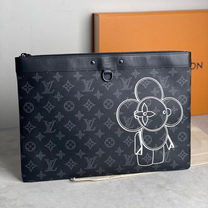 Louis Vuitton LV Monogram Vivienne Pochette Apollo Clutch (BC120) 100% AUTHENTIC
