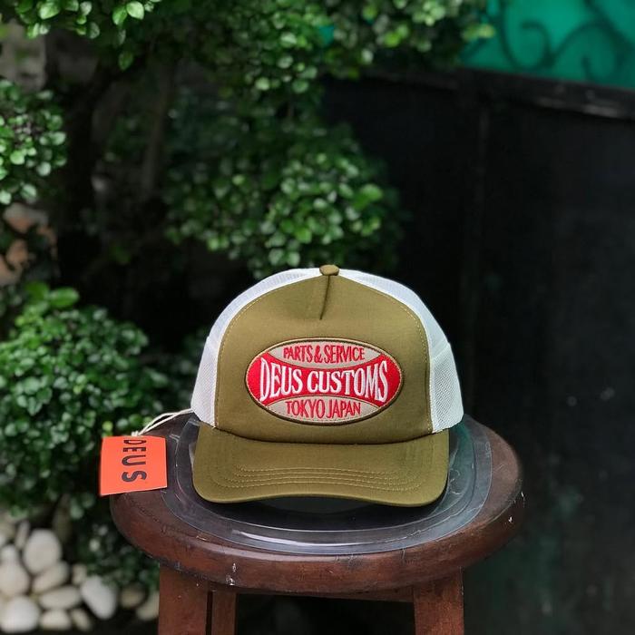 Deus Ex Machina Ballpatk Trucker Cap Khaki BNWT ORIGINAL DENGAN BARCODE BARANG RESMI STORE