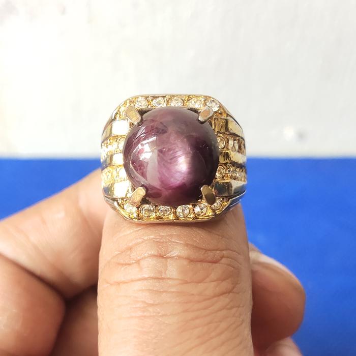 Ruby daging ring titanium size 9