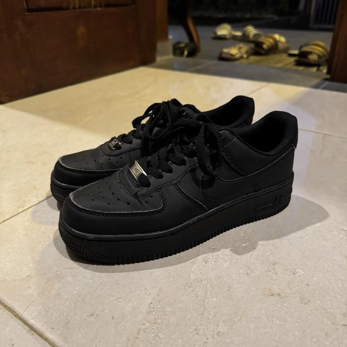 Nike Airforce 1 Black size 36