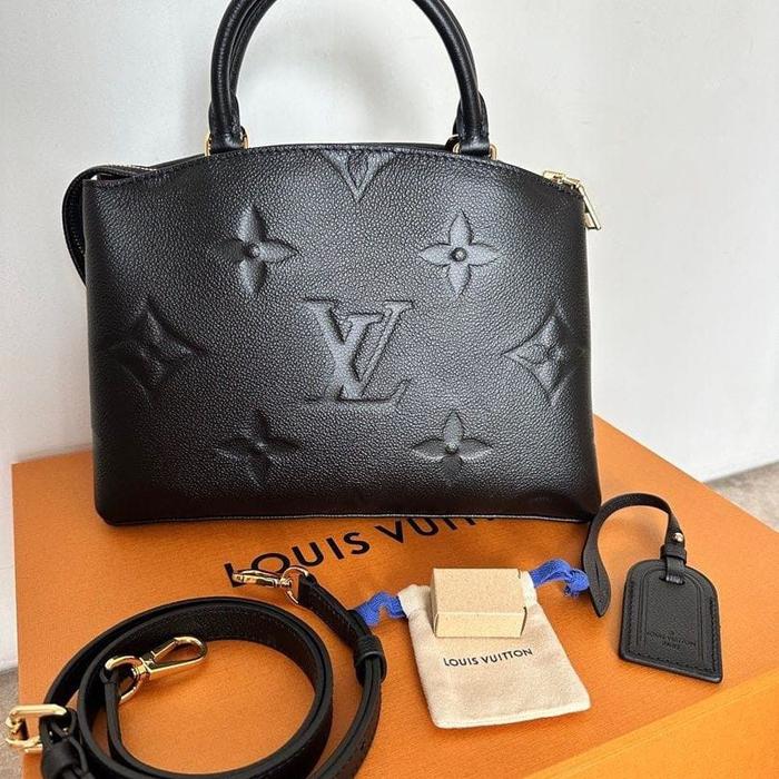 AUTHENTIC LV PETIT PALAIS MICROCHIP BLACK GHW PRELOVED
