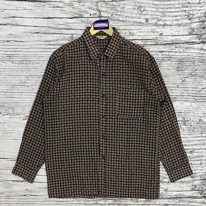 Kemeja shirt atasan pria cowok laki laki casual vintage motif fullprint sejin second bekas thrift
