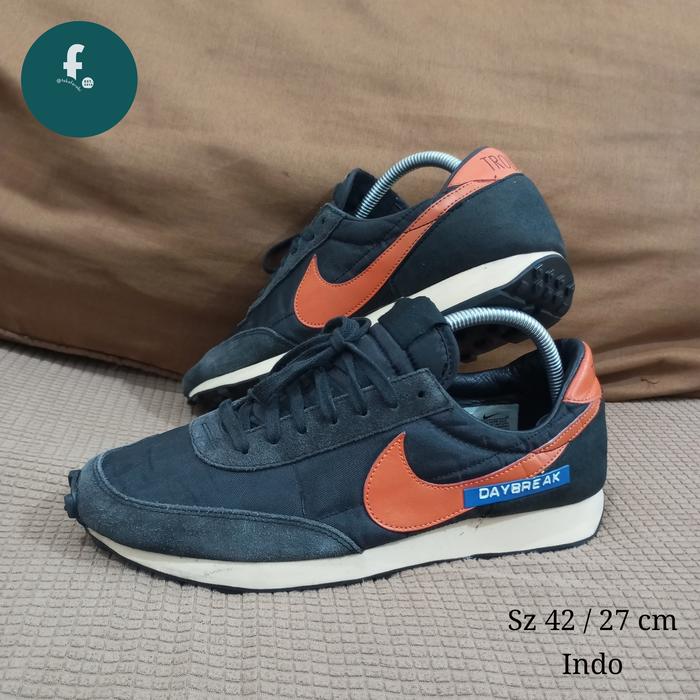 Sepatu Nike Daybreak Trouble size 42 . Second . Nike D'Break . Nike Tailwind . Nike Casual . Nike DC