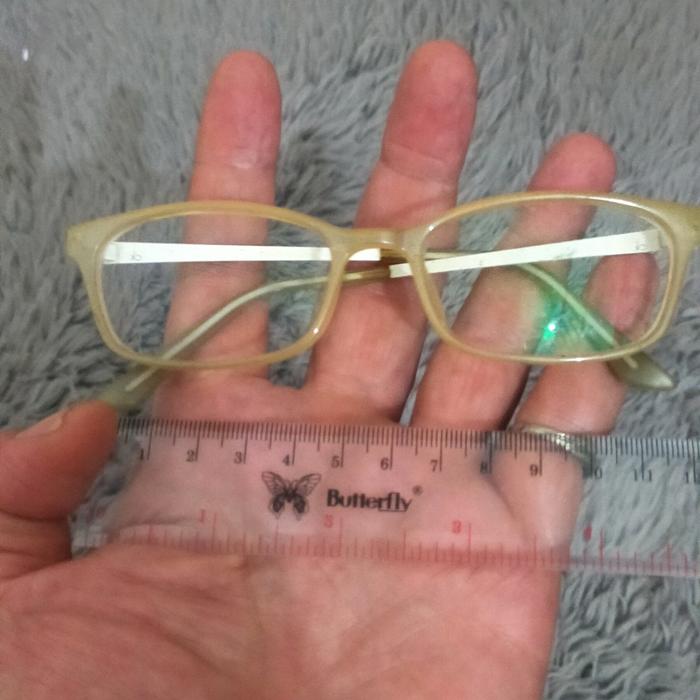 Kacamata Ceka preloved sesuai fota