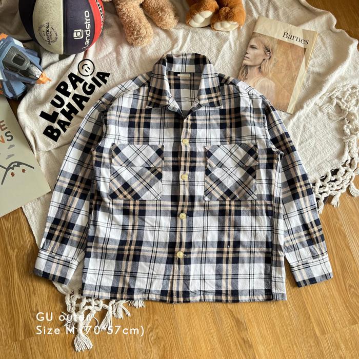 GU by UNIQLO Kemeja Outer Flannel Shirt size M Over • 100% Original