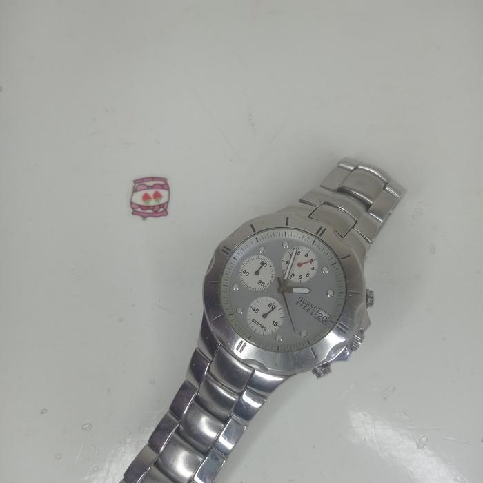 Guess Jam Tangan Waterpro Steel Authentic Kondisi Sangat Mulus 90% Upcrono Aktif Size 40