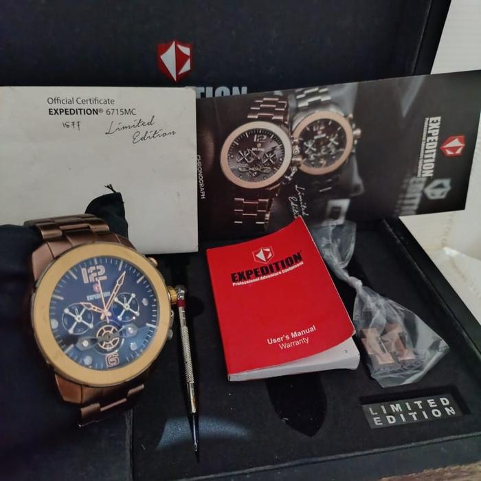 Jam tangan Expedition 6715M Limited Edition