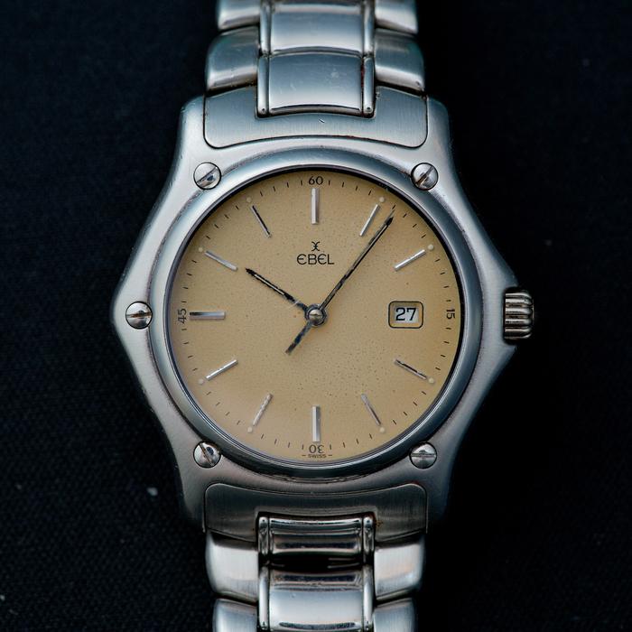 Jam Ebel 1911 Salmon Dial Quartz Watch