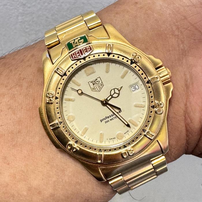Tag Heure 4000 Cream Men's watch