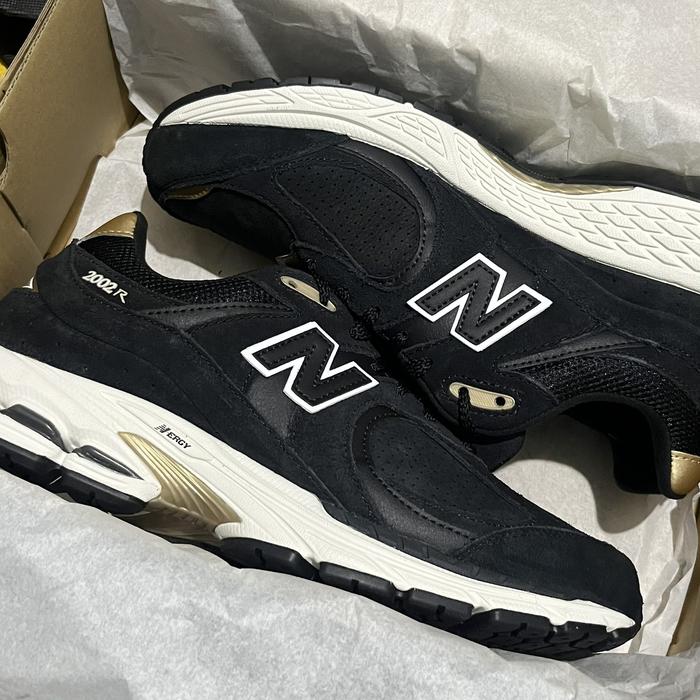 new balance 2002r resmi footlocker size 44