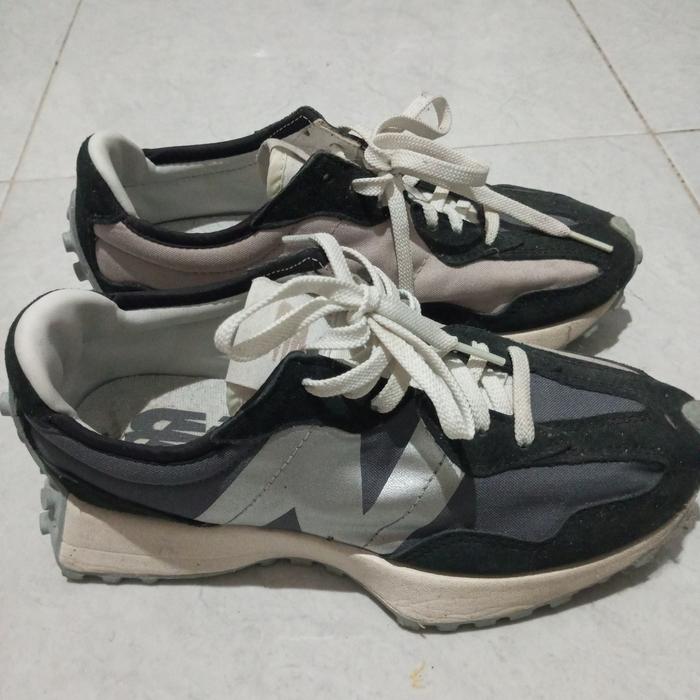 Sepatu Branded NB 327 Size 37 (Second)