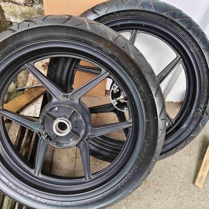 velg chemco vixion/scorpio 2.50 depan - 3.50 belakang