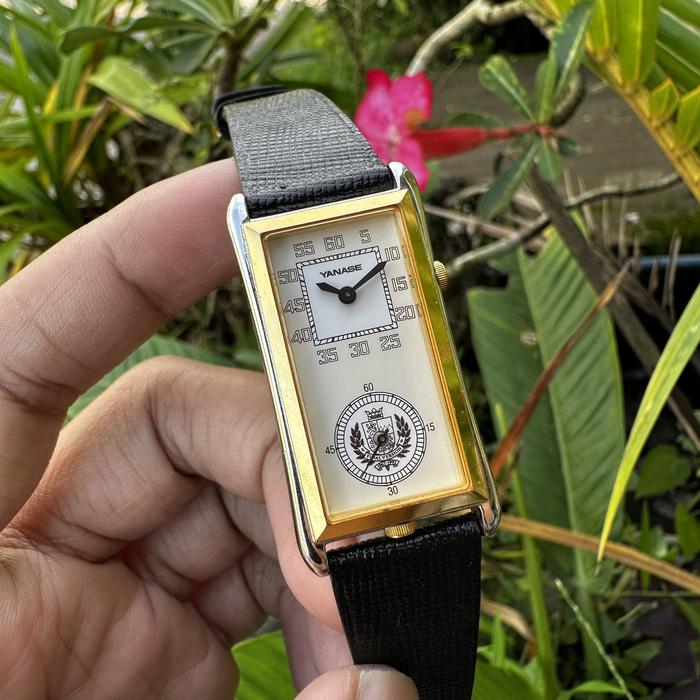 Yanase doctor watch not hamilton dualtime hamilton traveler