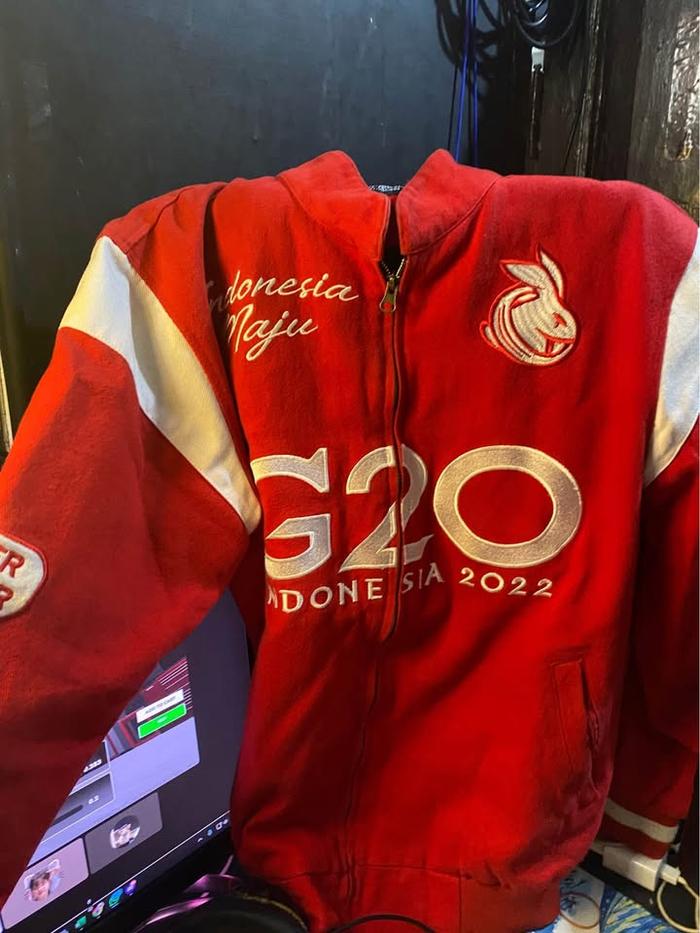 Jaket Rabbit And Wheels G20 Indonesia 2022 Edition Size Xl Second