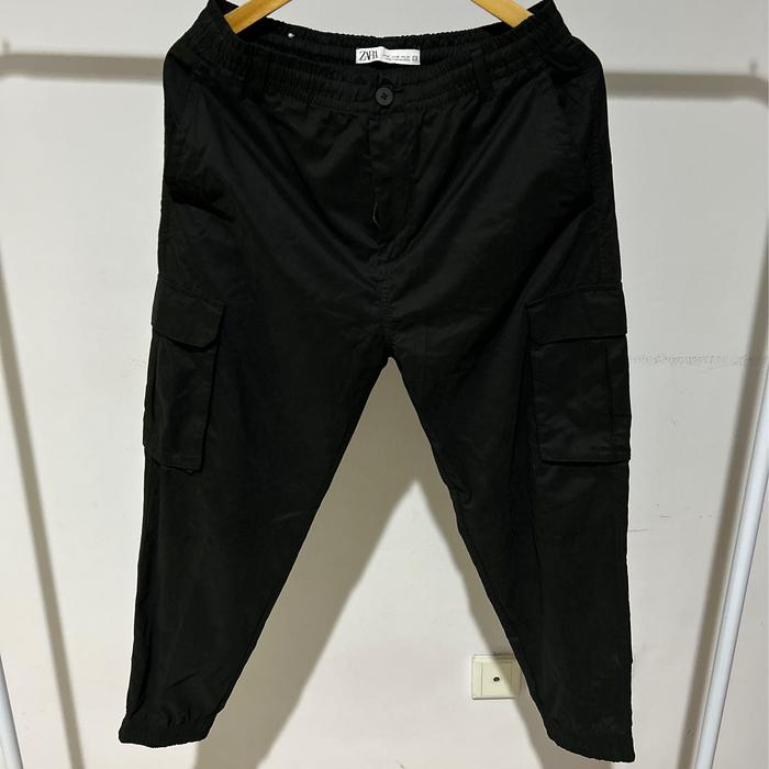 Zara Man Parachute Cargo Jogger