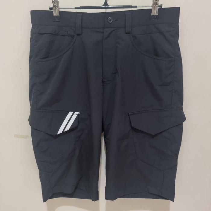 Celana Pendek Cargo Srixon Hitam size 30 Second -402