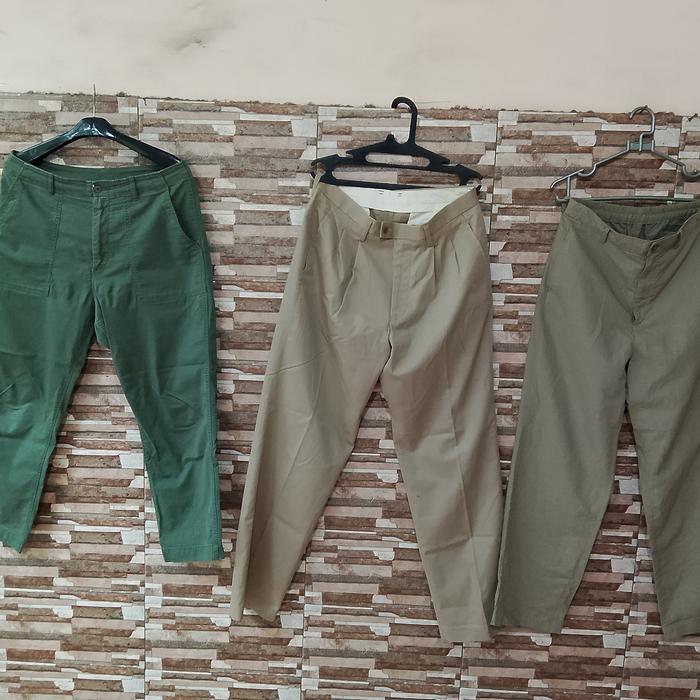 UNIQLO work pants Celana Casual Pria