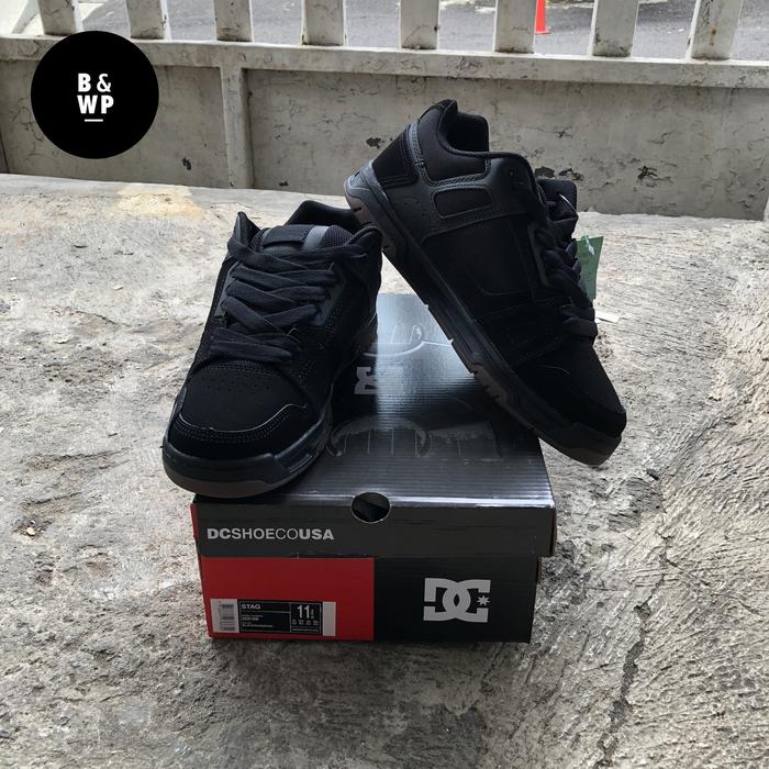 dc shoes " STAG " black dark gum