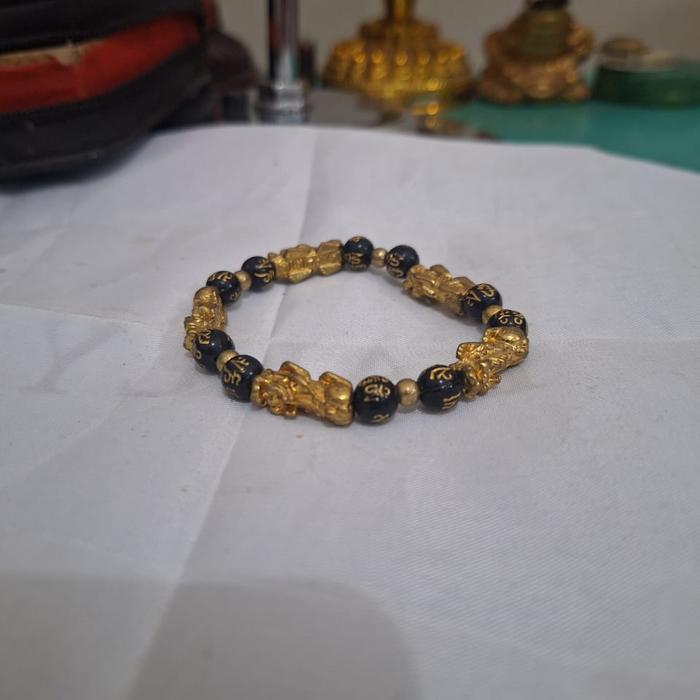 Gelang pixiu branded Pembuka aura dan rezeki menjaga kesehatan tubu Limited edition Barang terawat P