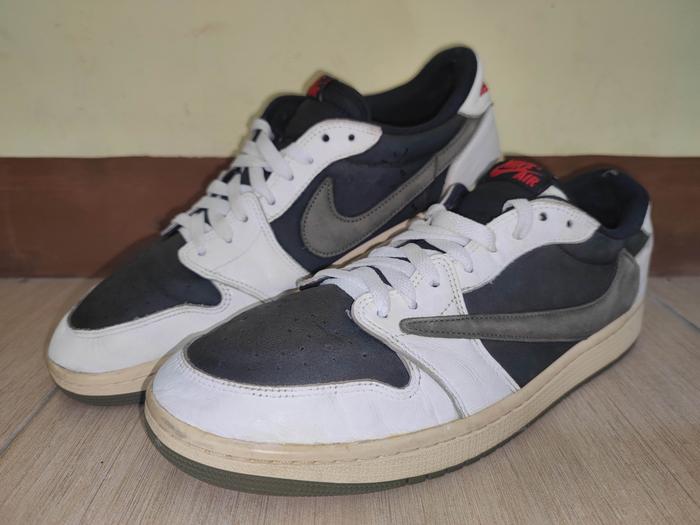 AJ1 Low Olive Travis Scoot, Size 46/30.5cm China (2nd Kondisi 85%)