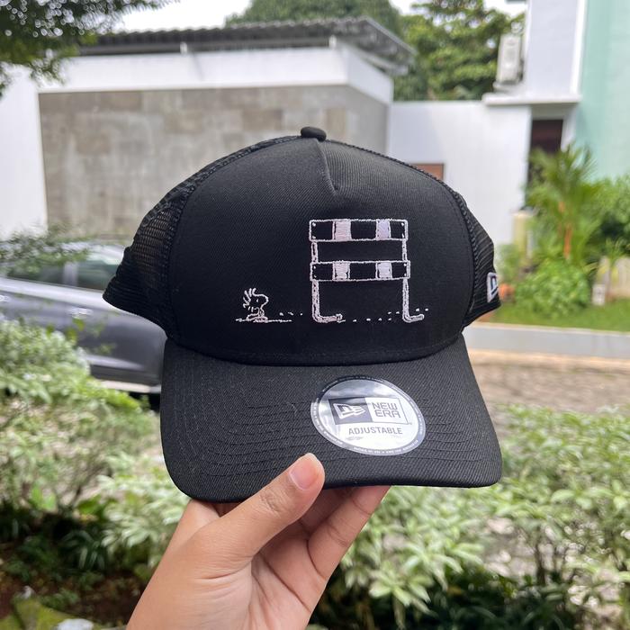 NEW ERA PEANUTS SNOOPY CAP