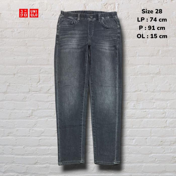 Size 28 Celana Panjang Longpants Jeans Uniqlo Kids Grey Washed Fading Slim fit Original Second Prelo