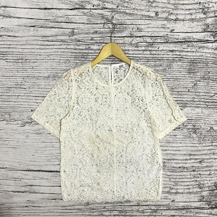 Blouse blus lengan pendek atasan wanita cewek perempuan model motif burkat putih Mixxo second bekas 