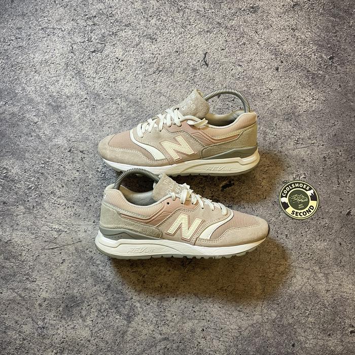 NEW BALANCE 997S (N117) size 37,5 (23 cm)