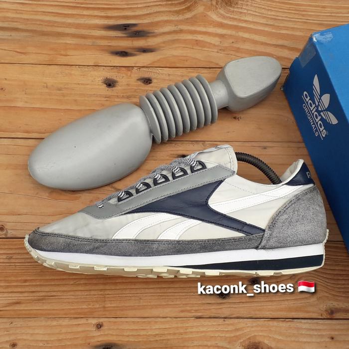 SEPATU SNEAKERS CASUAL REEBOK AZTEC GREY NAVY ORIGINAL