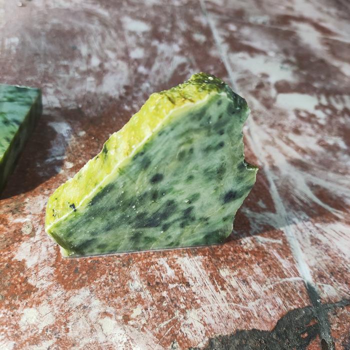 NATURAL BATU GIOK ACEH
