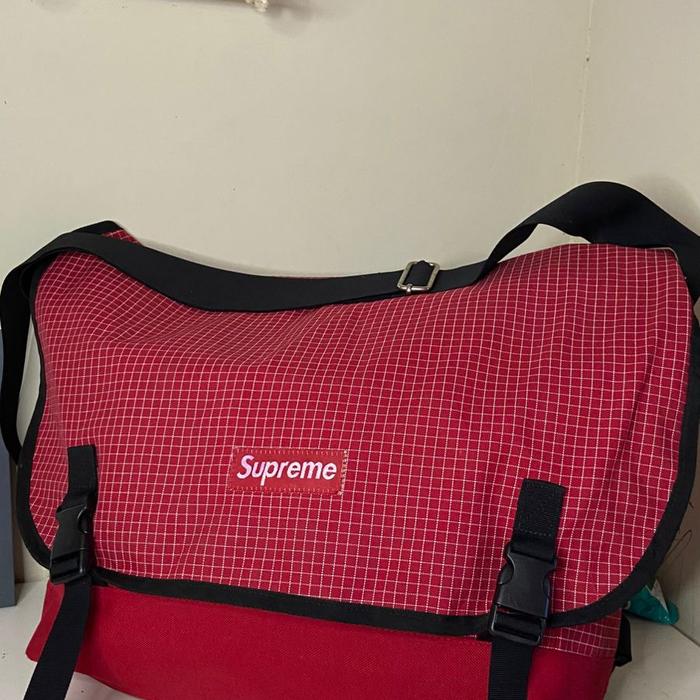 Supreme Tas Messenger OG FW 09 Asli Kondisi Sangat Mulus Bahan Dalam Waterproof Selempang Original d