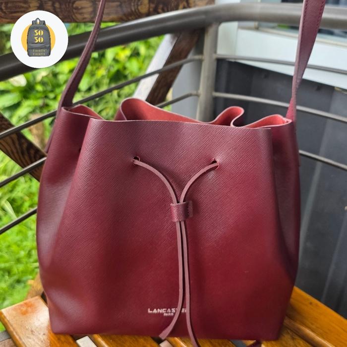 Tas Selempang Dumpling Bag Bucket Bag Lancaster Itali Maroon Red Sling Crossbody