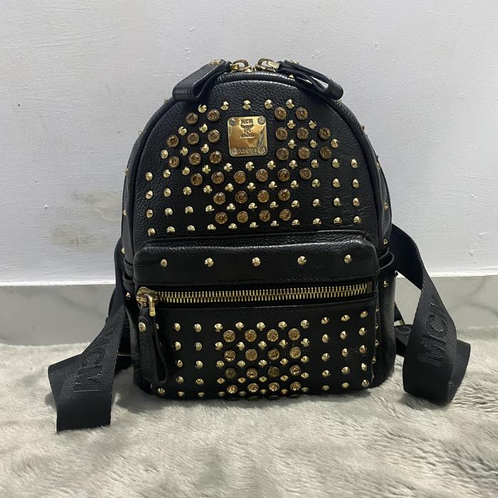 Ransel hitam mcm kulit preloved