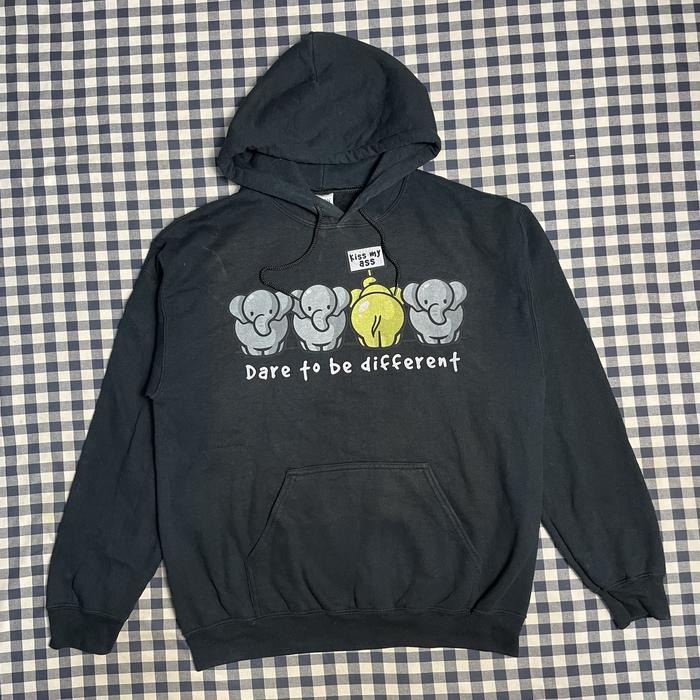 Hoodie GILDAN  original size M warna hitam