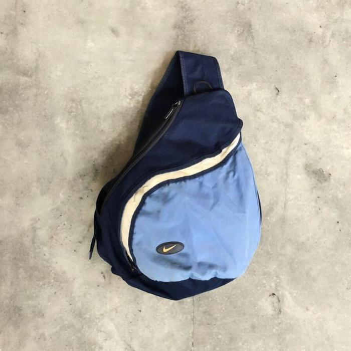 Nike Vintage Crossbody Bag